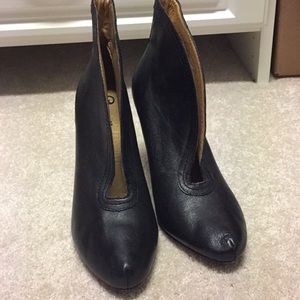 Seychelles Black booties